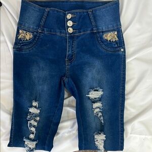 Stylish Distressed Denim high rise skinny jeans